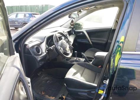 2018 Toyota Rav4 Xle from USA, damaged, VIN JTMRFREV0JJ737855